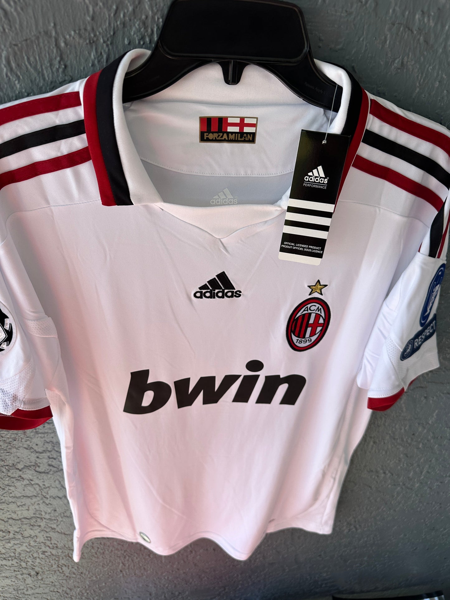 Milan 2009/10 Away Retro Soccer Jersey – Ronaldinho #80 – Men’s