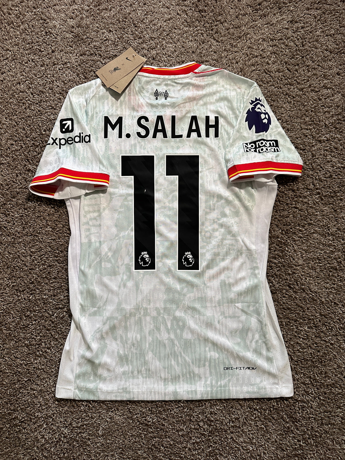 Liverpool Mohamed Salah #11 2024/25 Away White Soccer Jersey Men Size S Deal