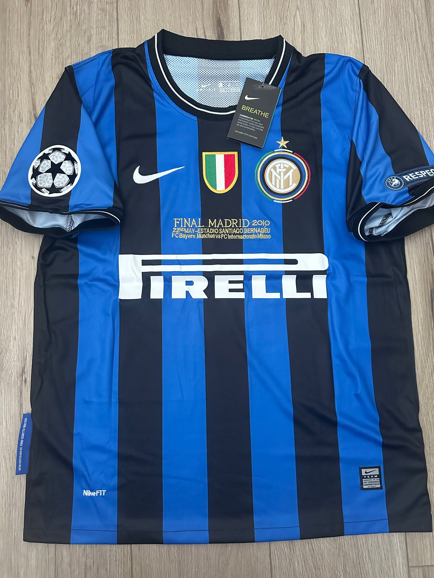 Inter Milan 09/10 Final UCL Javier Zanetti #4 Home Nerazzurr Retro Soccer Jersey
