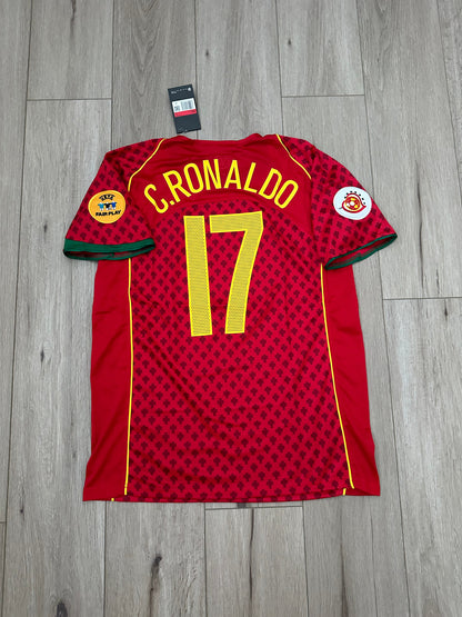 Portugal 2004 Home Retro Soccer Jersey – Cristiano Ronaldo #17 – Euro Final – Red – Men’s