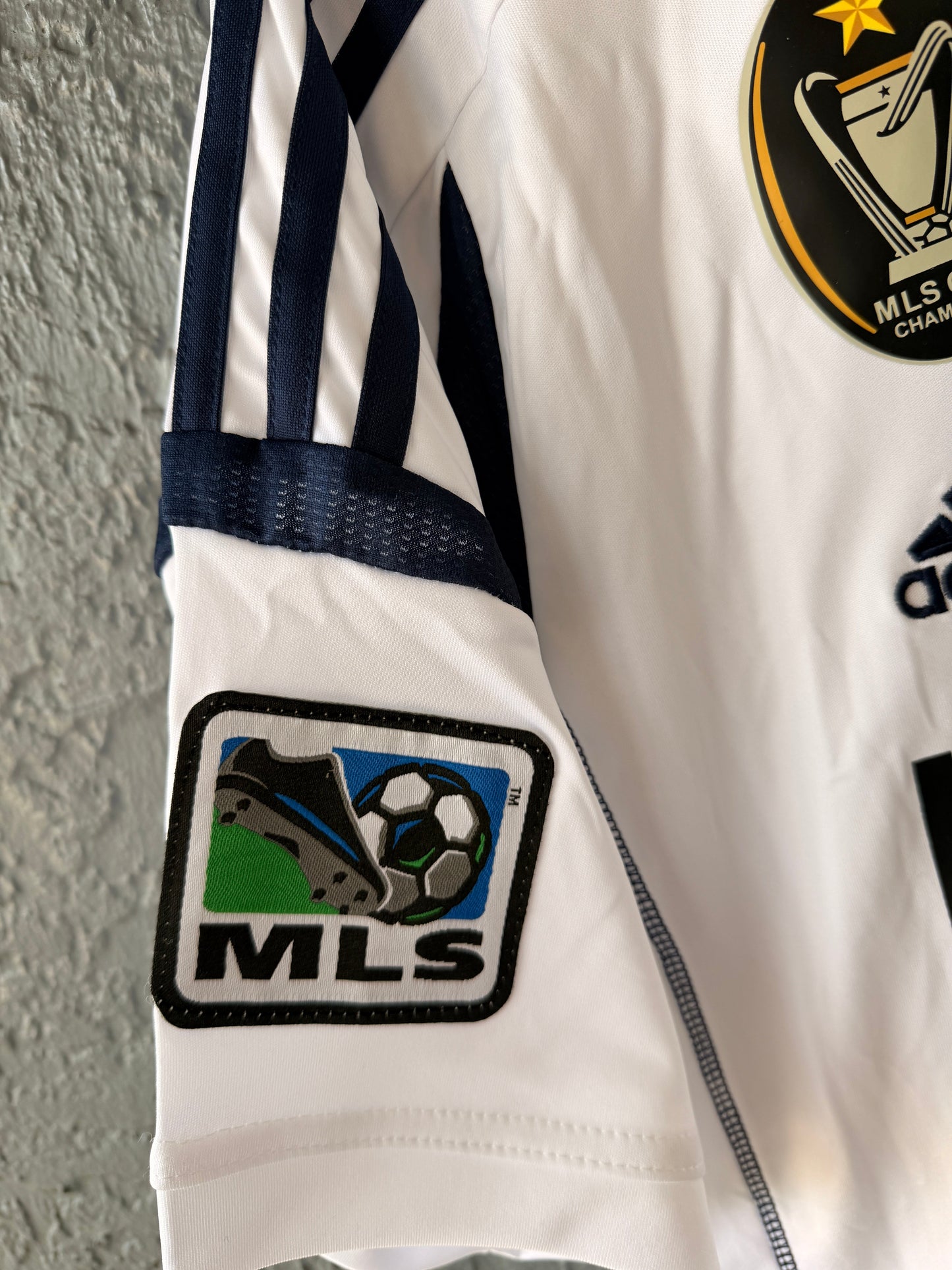 LA Galaxy 2012 Home Retro Soccer Jersey – David Beckham #23 – White – Men’s