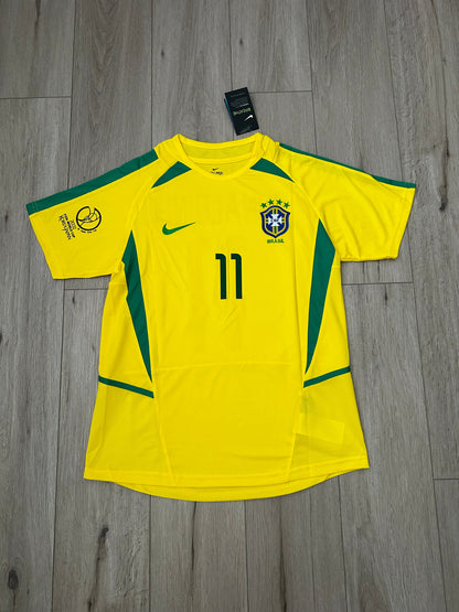 Brazil 2002 Home Retro Soccer Jersey – Ronaldinho #11 – World Cup – Yellow – Men’s