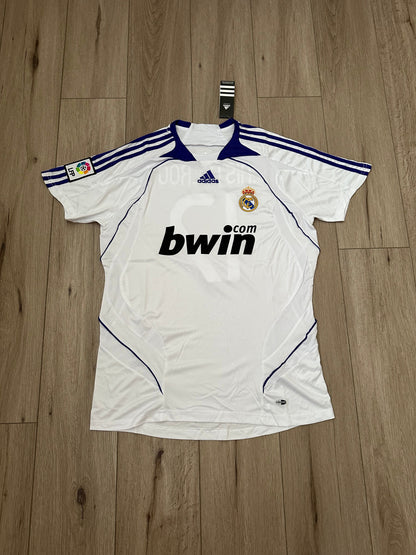 Real Madrid 2007/08 Home Retro Soccer Jersey – Ruud van Nistelrooy #17 – White – Men’s