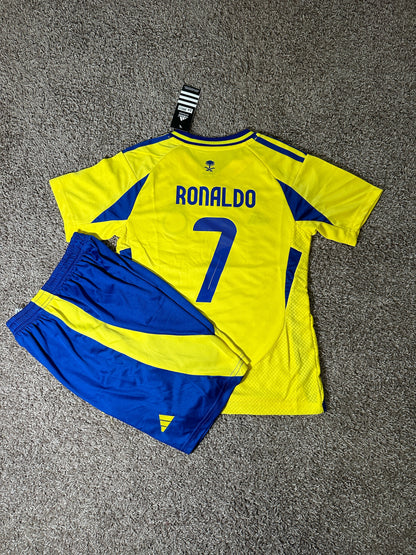Al Nassr Cristiano Ronaldo #7 Yellow Soccer Jersey Kids Youth Size 18 Deal