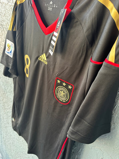 Germany Retro Jersey 2010 World Cup Away Black – Mesut Ozil #8 – Men’s
