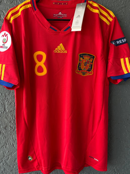 Spain 2008 Home Retro Soccer Jersey – Xavi Hernandez #8 – Euro – Red – Men’s