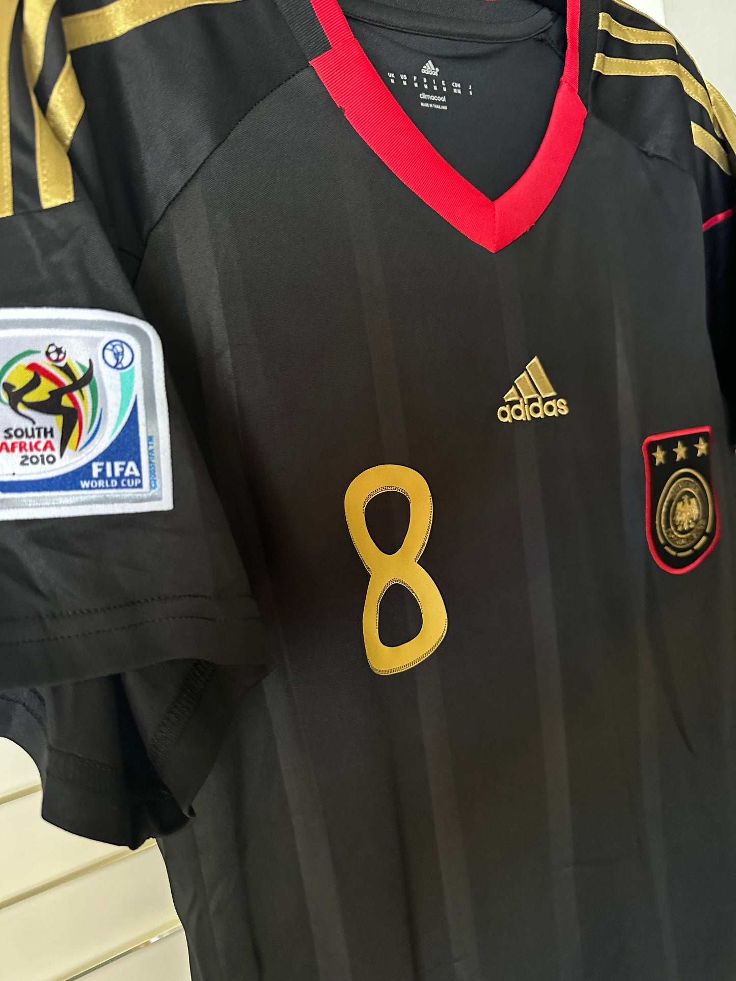 Germany Retro Jersey 2010 World Cup Away Black – Mesut Ozil #8 – Men’s