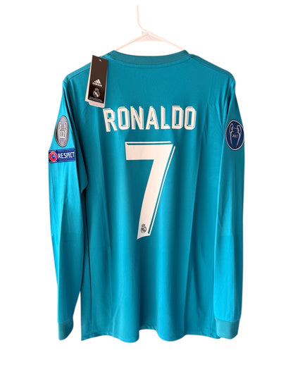 Real Madrid 2017/18 Away UCL Retro Soccer Jersey – Cristiano Ronaldo #7 – Green Long Sleeve Men
