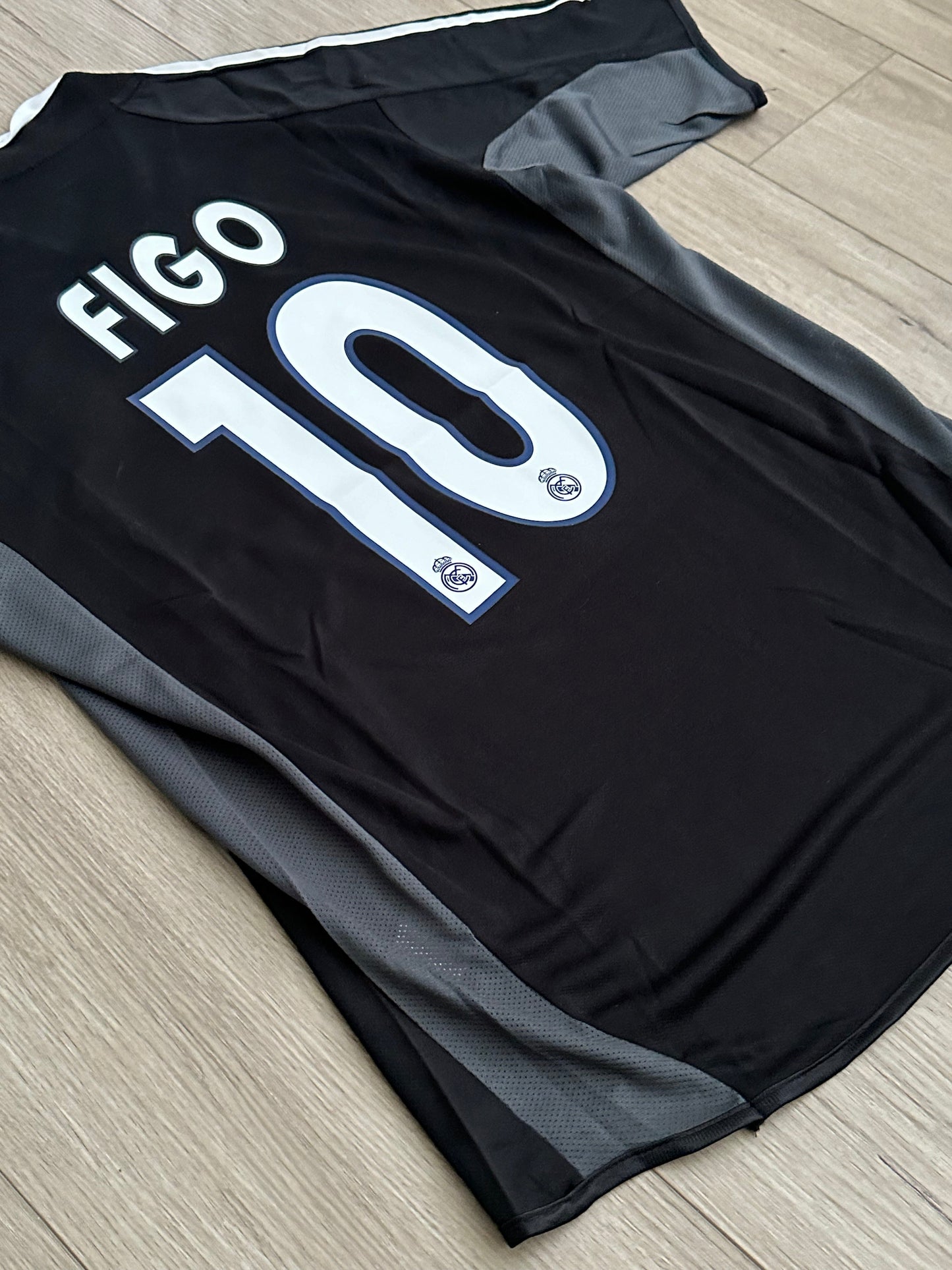 Real Madrid Luis Figo #10 2004/05 Black Away Retro Soccer Jersey Men