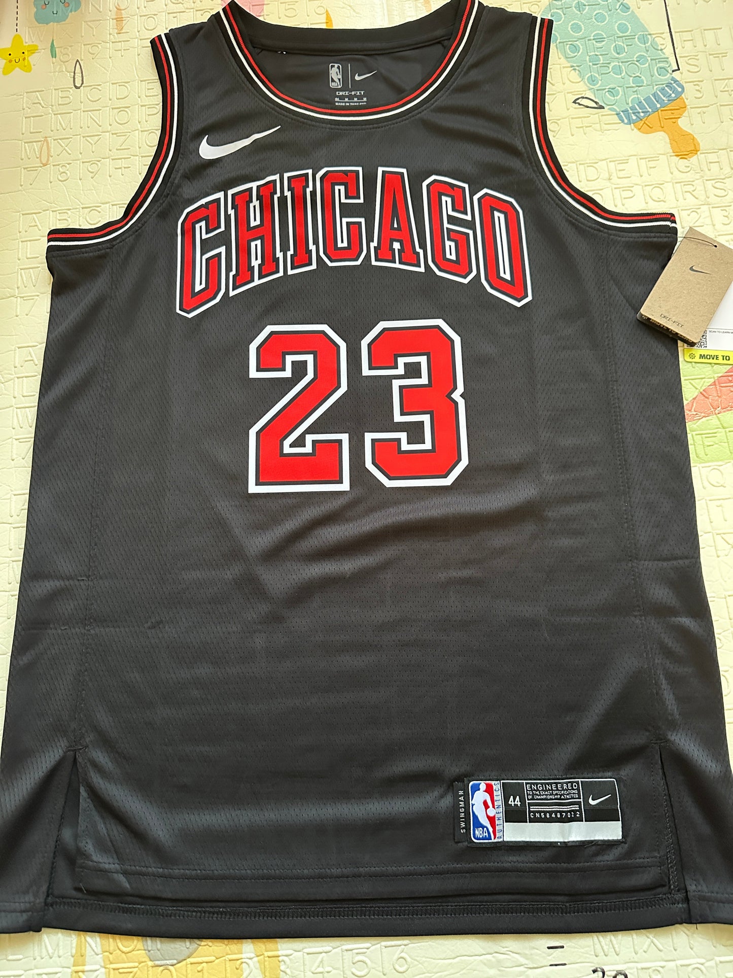 Chicago Michael Jordan #23 Black Retro Basketball Jersey Men Size