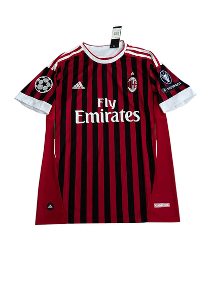 Milan Zlatan Ibrahimovic #11 2010/11 Home Red Black Retro Soccer Jersey Men